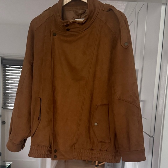 Abercrombie & Fitch Vegan Suede  Tan Jacket - Picture 5 of 5